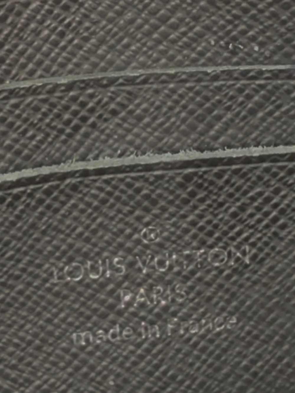 100% authentic  Louis Vuitton Christopher wearable wallet Crossbody bag - Picture 8 of 14